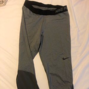 Nike Pro crops